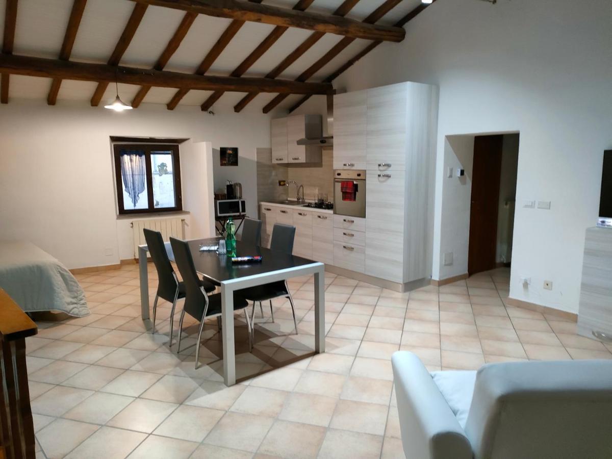 Francigena Viterbo Apartment Con Parcheggio Gratuito A Soli 2 Minuti Exterior foto